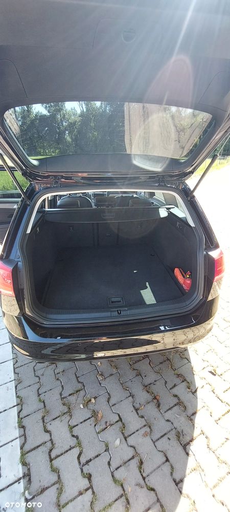 Volkswagen Golf Variant - 15