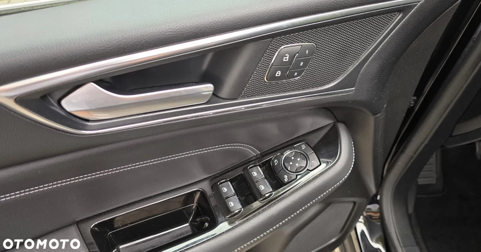 Ford Galaxy 2.0 EcoBlue Titanium - 22