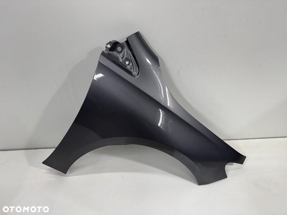 Przedni prawy błotnik Mercedes b klasa 247 a2478811000 - 1