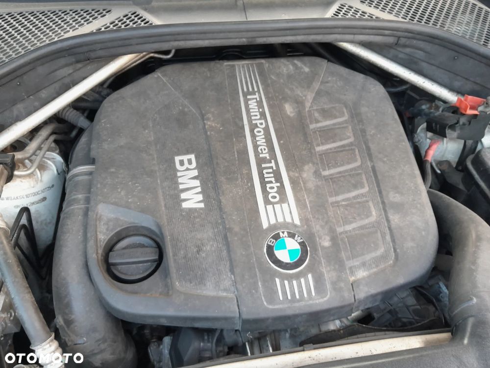 BMW X5 xDrive40d Sport-Aut - 17