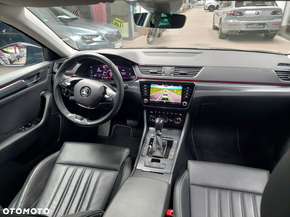 Skoda Superb 2.0 TDI SCR Active DSG - 29