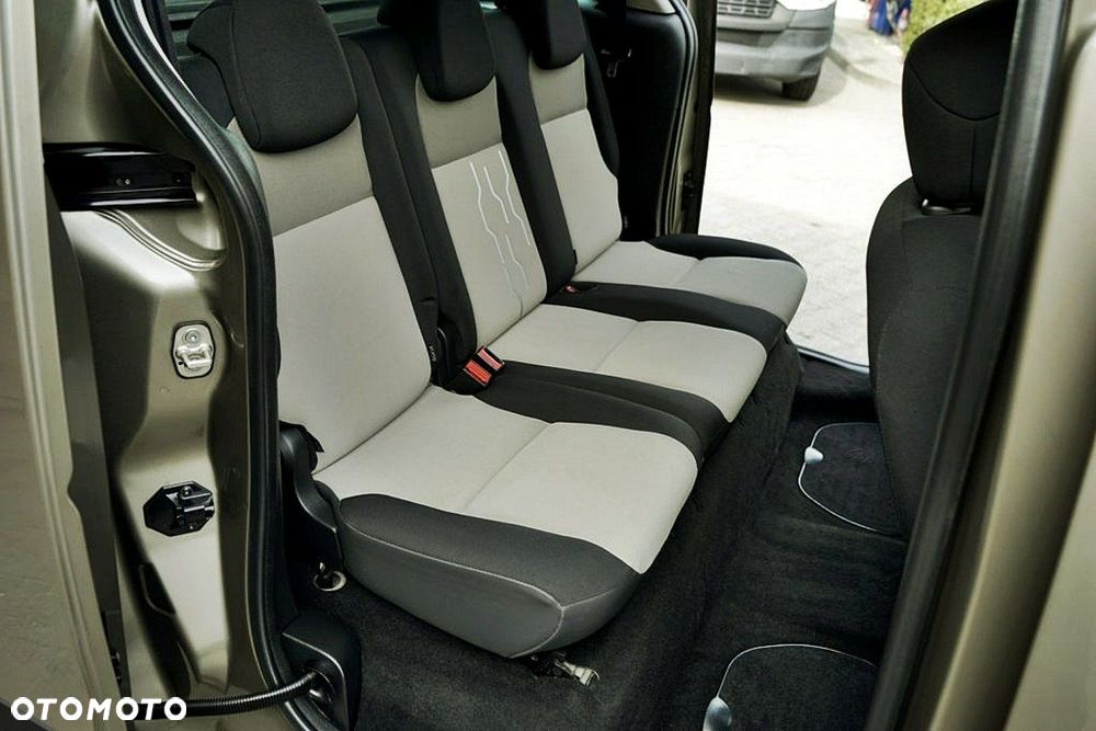 Peugeot Partner - 17