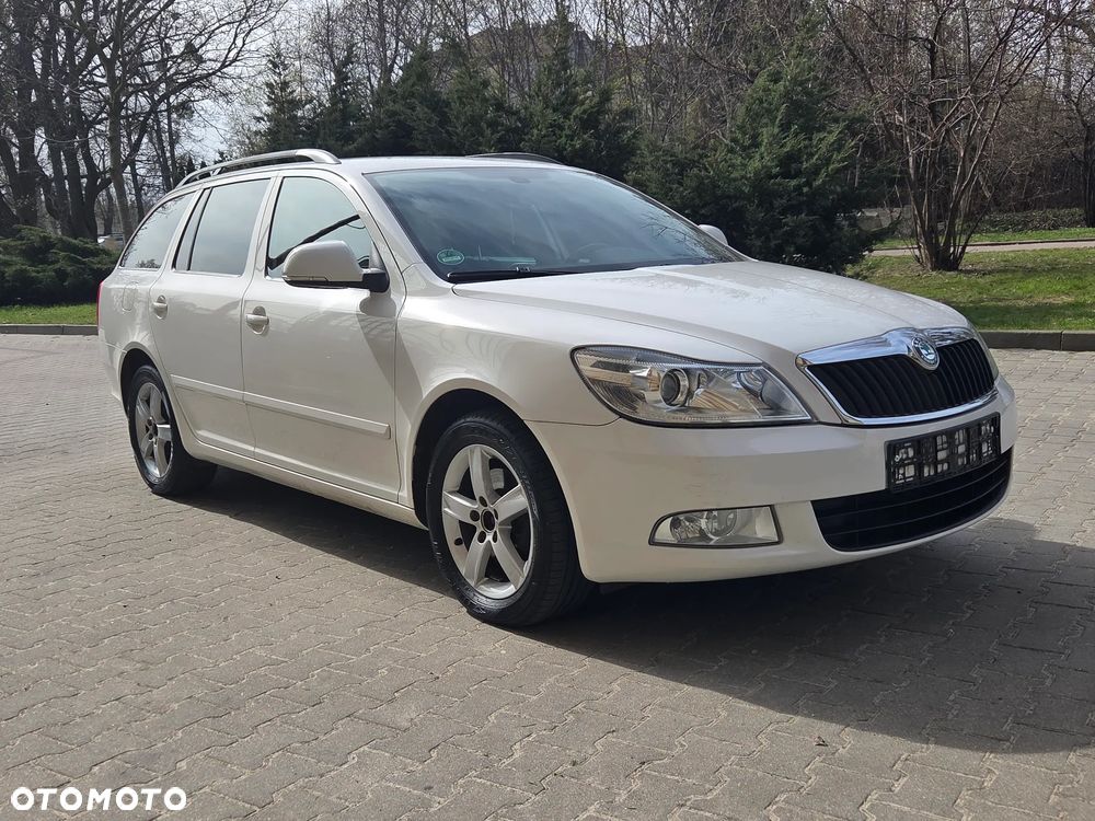 Skoda Octavia 2.0 TDI DPF Sport Edition - 9