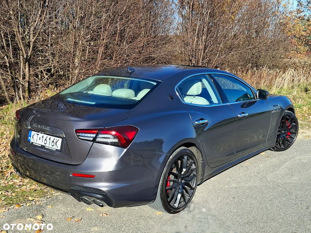Maserati Ghibli S Q4 Modena - 4