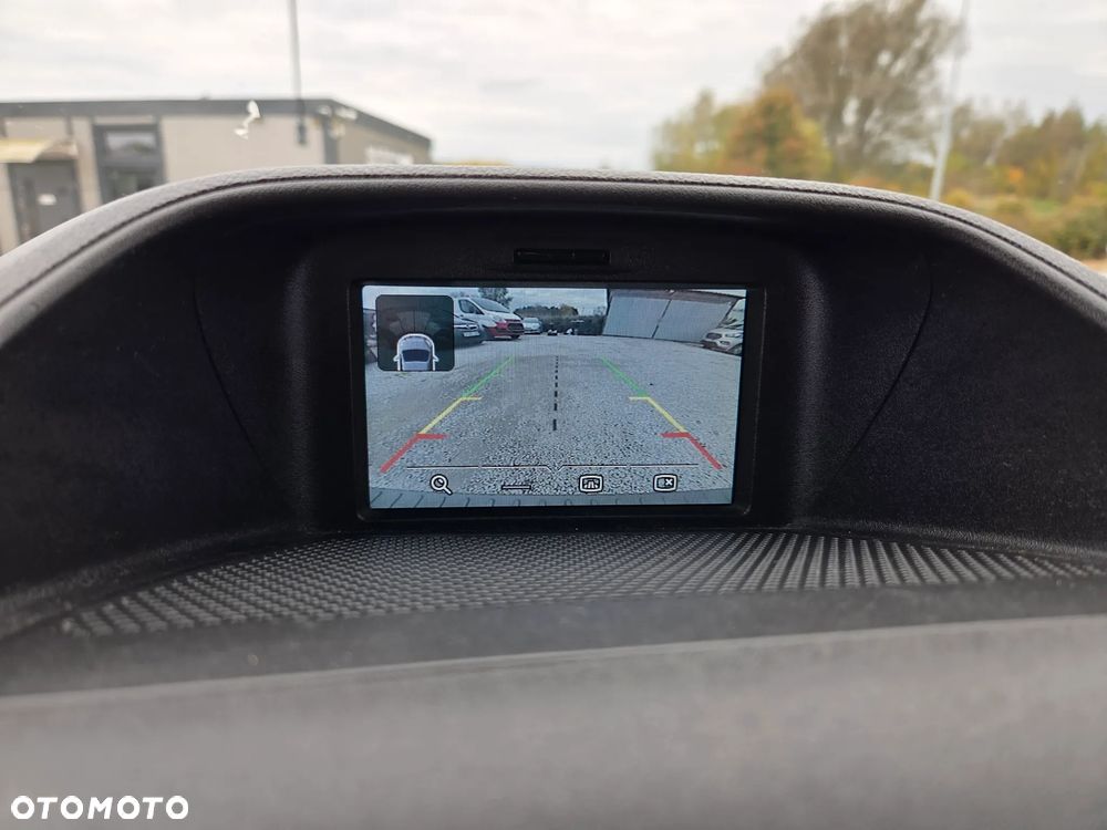 Ford Tourneo Custom 2.0 TDCi L1 Titanium - 29
