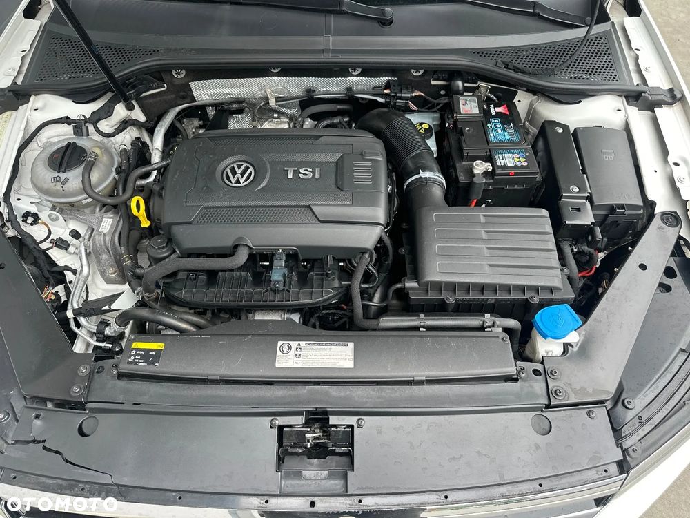 Volkswagen Passat 1.8 TSI BMT Highline - 8