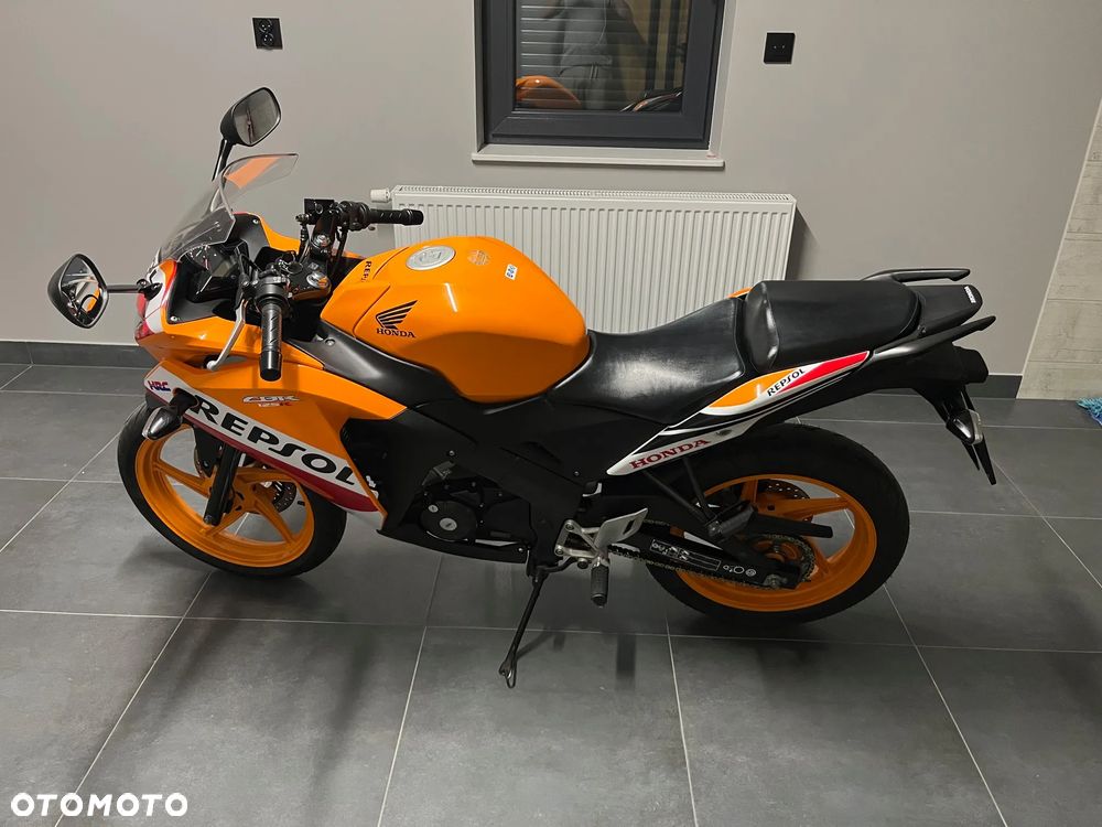 Honda CBR - 1