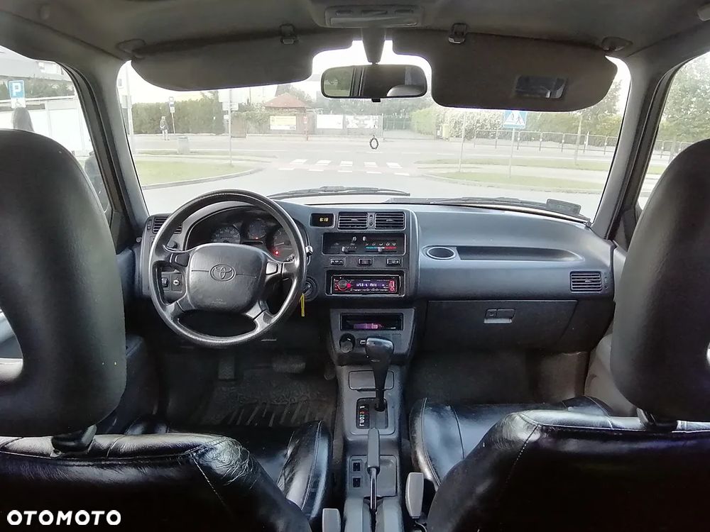 Nissan Terrano - 9