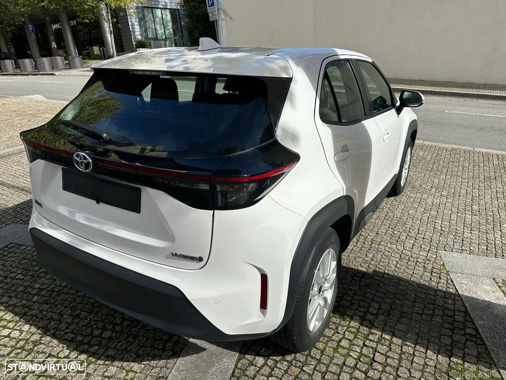 Toyota Yaris Cross 1.5 HDF Luxury - 6