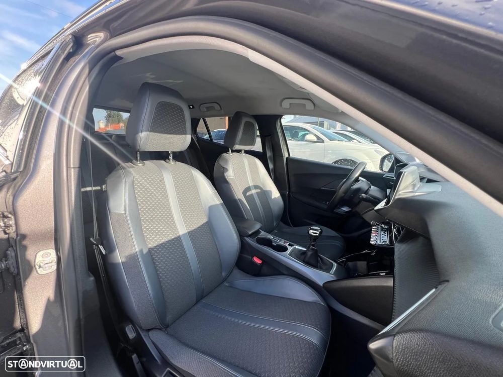 Peugeot 2008 1.5 BlueHDi Allure - 17