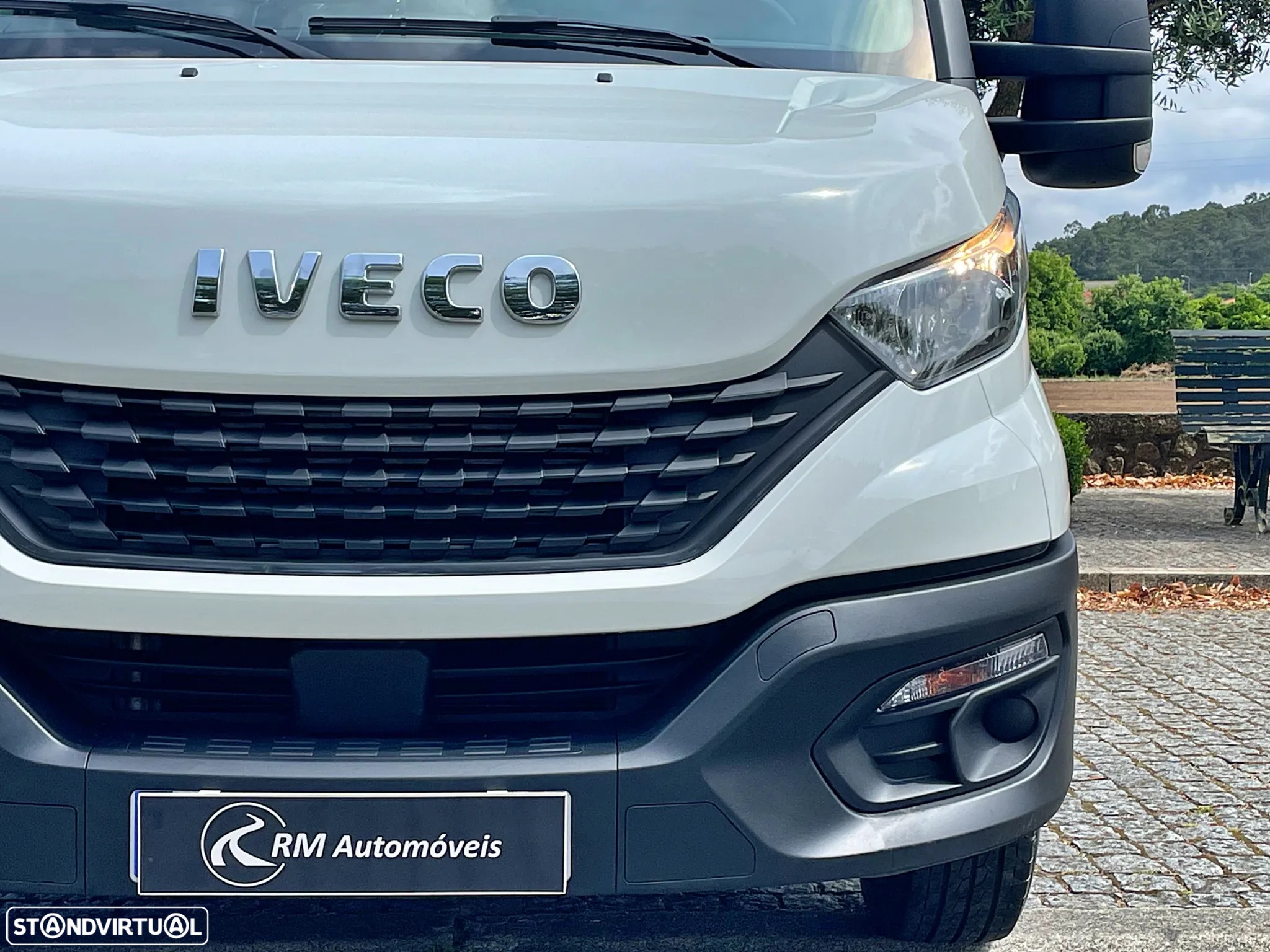 Iveco Daily 35S16 Contentor + Plataforma elevatória - 11