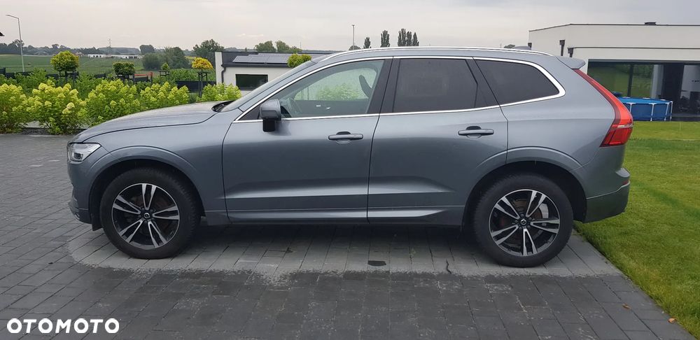 Volvo XC 60 D4 AWD Geartronic RDesign - 2
