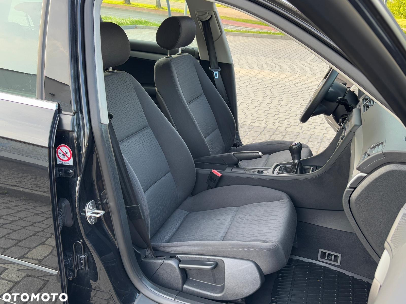 Audi A4 Avant 1.8 T - 10