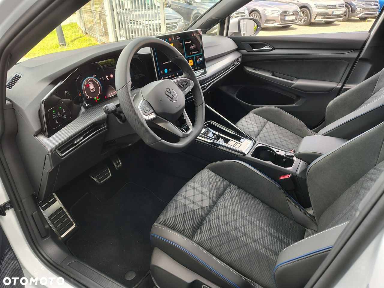 Volkswagen Golf - 7