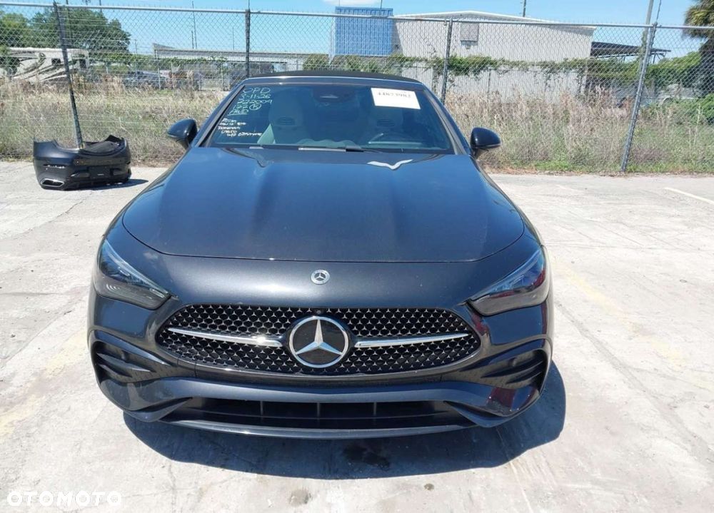 Mercedes-Benz CLE - 3