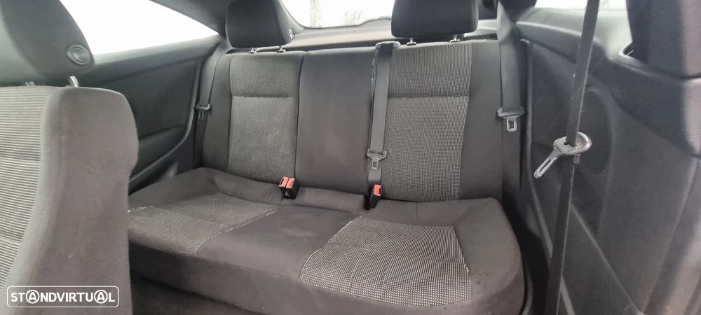 Opel Astra GTC 1.3 CDTI - 9