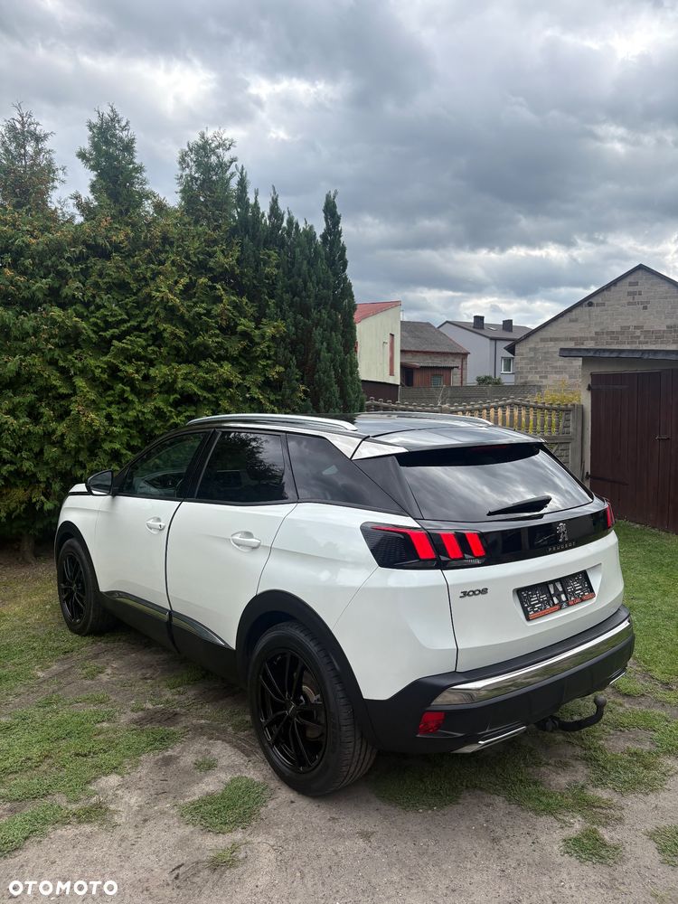 Peugeot 3008 PureTech 130 Stop & Start GPF Allure Business-Paket - 3