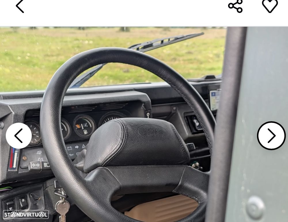 Land Rover Defender 110 SE - 11