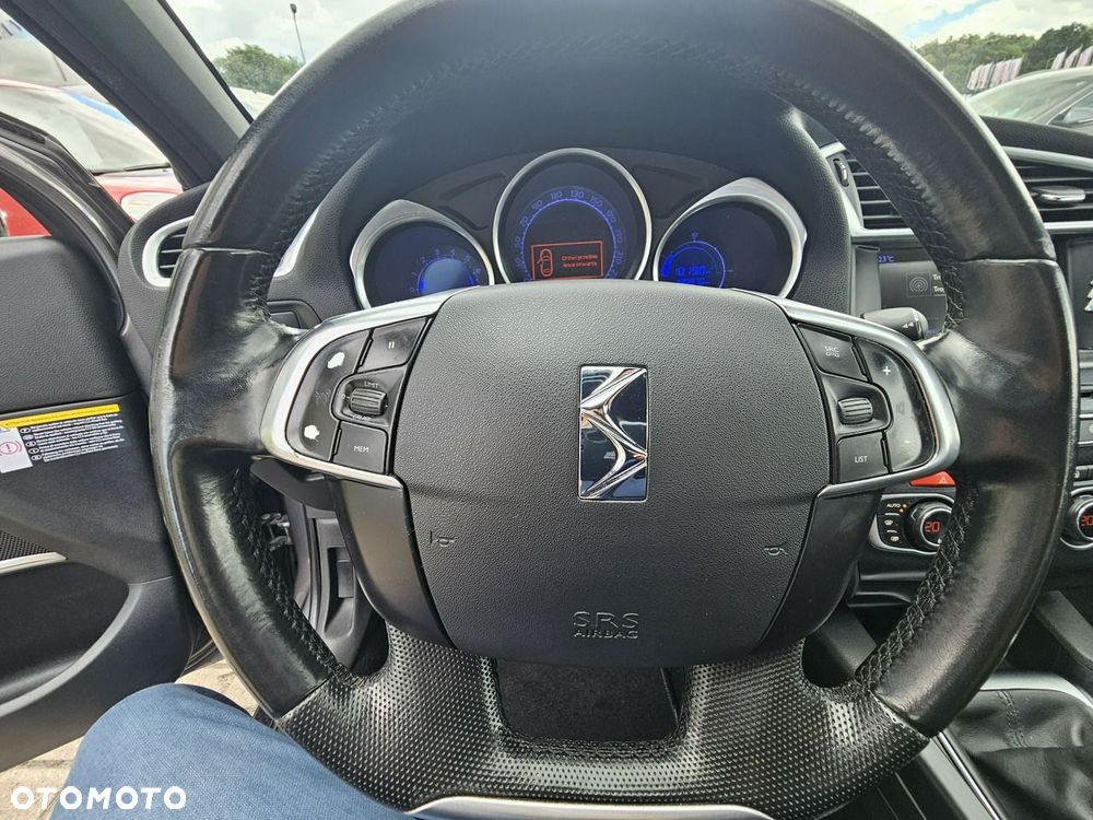 DS Automobiles DS 4 Crossback - 25