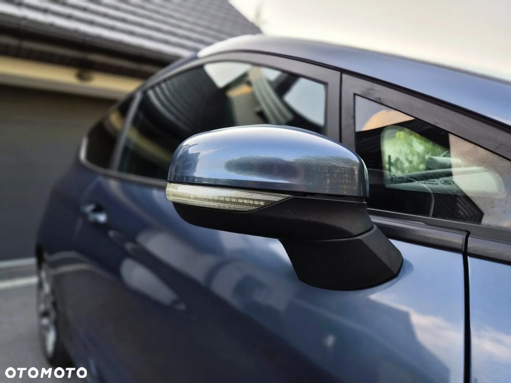 Ford Fiesta - 30