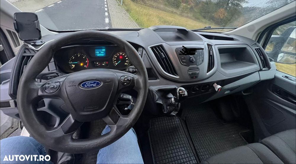 Ford Transit - 13