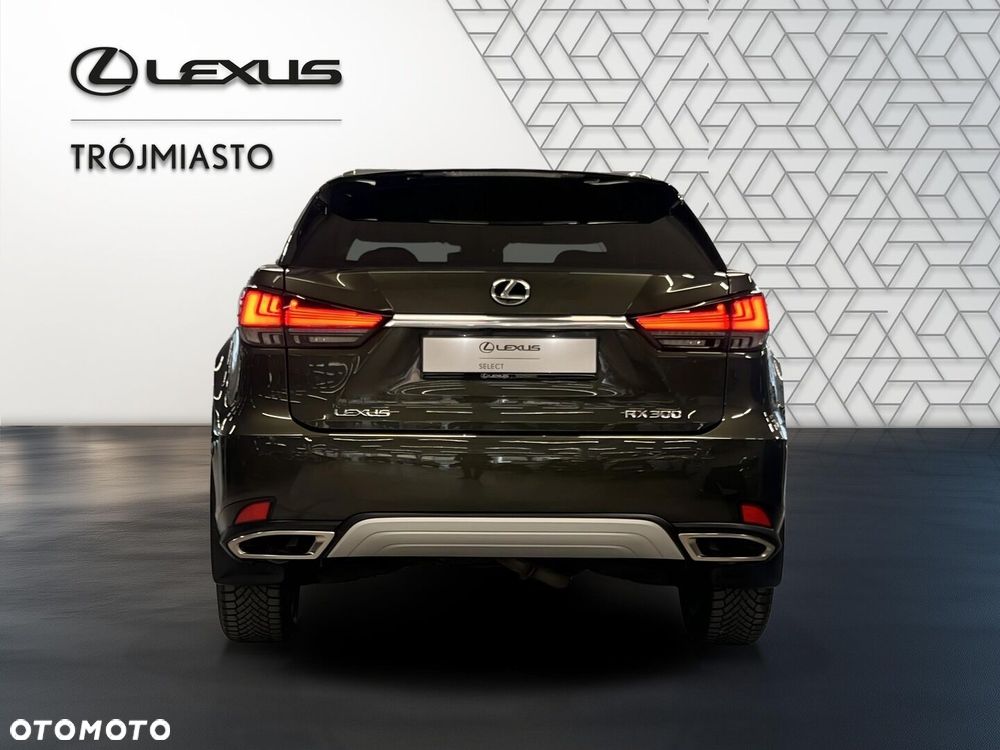 Lexus RX - 4