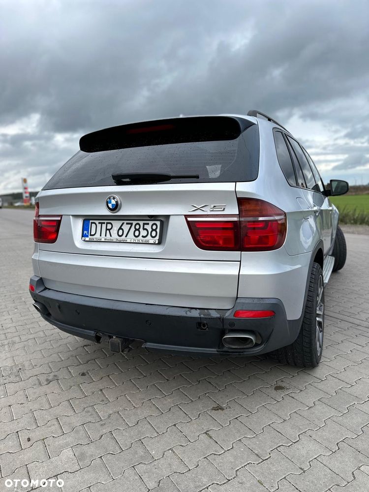 BMW X5 4.8i xDrive - 7