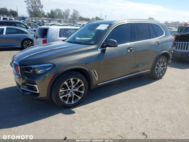 BMW X5 xDrive40i - 2