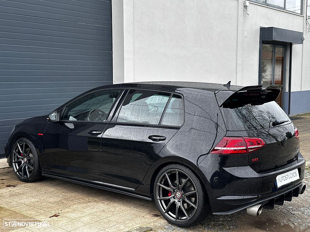 VW Golf GTI BlueMotion - 15