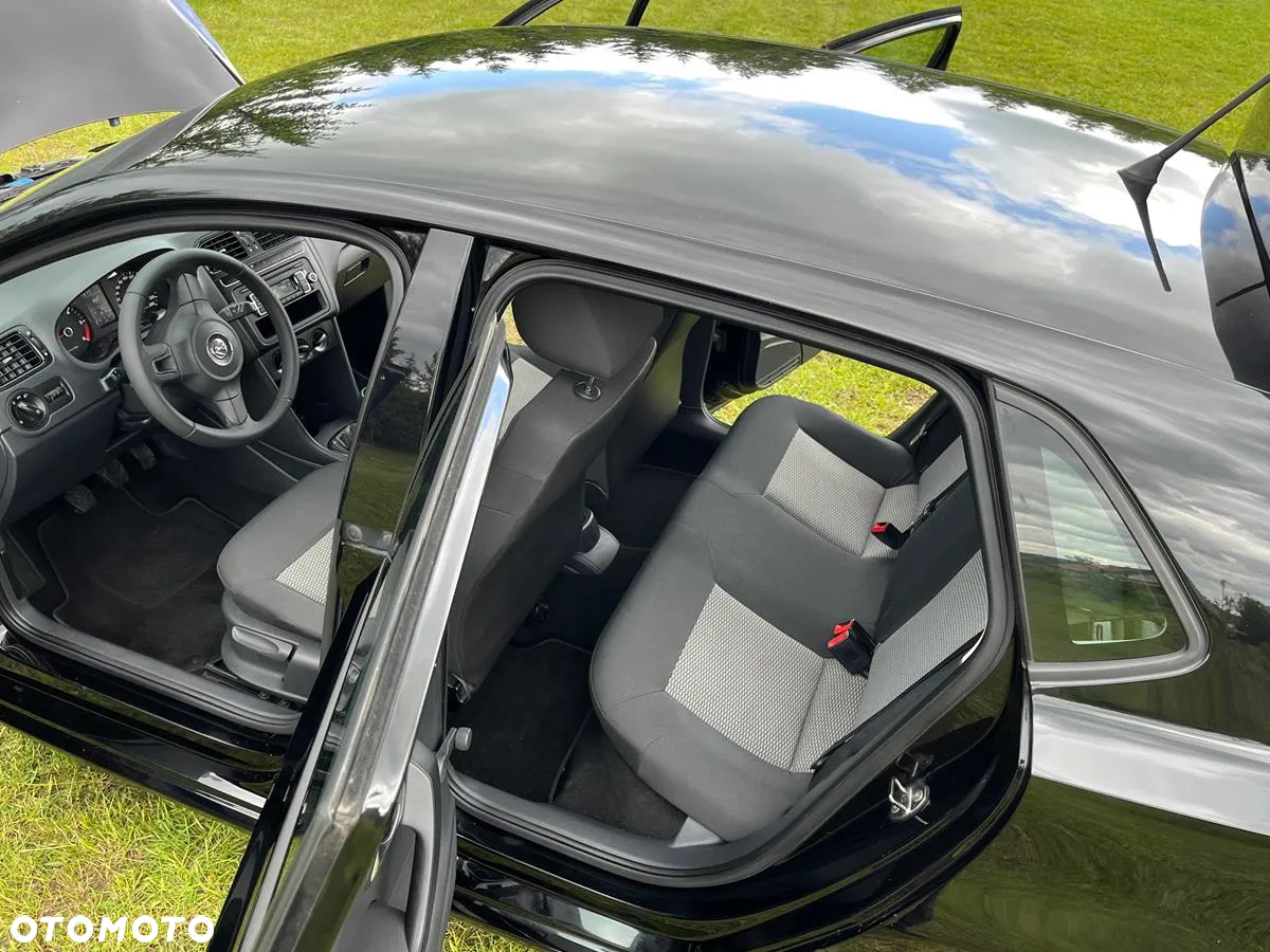 Volkswagen Polo - 8
