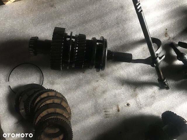 Skrzynia Manitou - Części Com-T4-2012 - 3