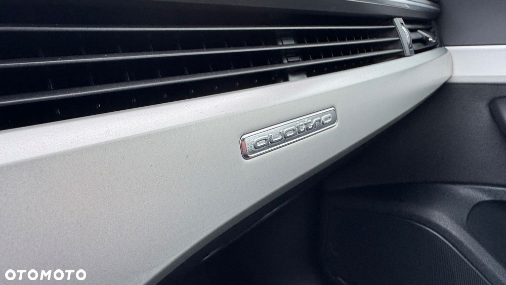 Audi A4 Avant 40 TDI quattro S tronic S line - 34