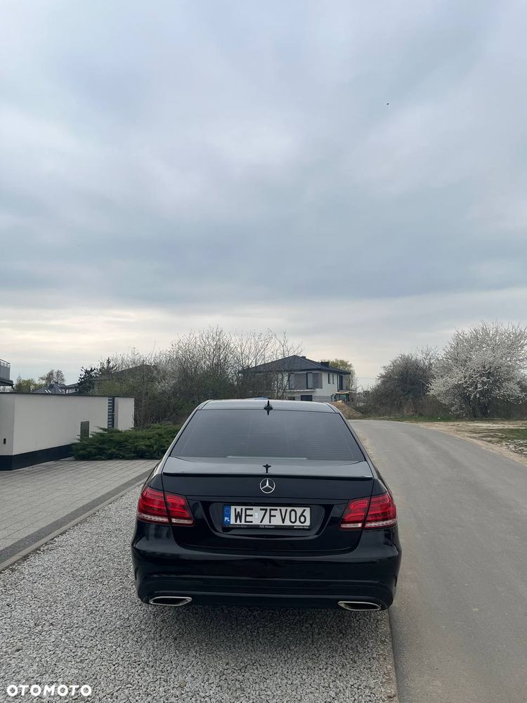 Mercedes-Benz Klasa E 350 4Matic 7G-TRONIC - 5