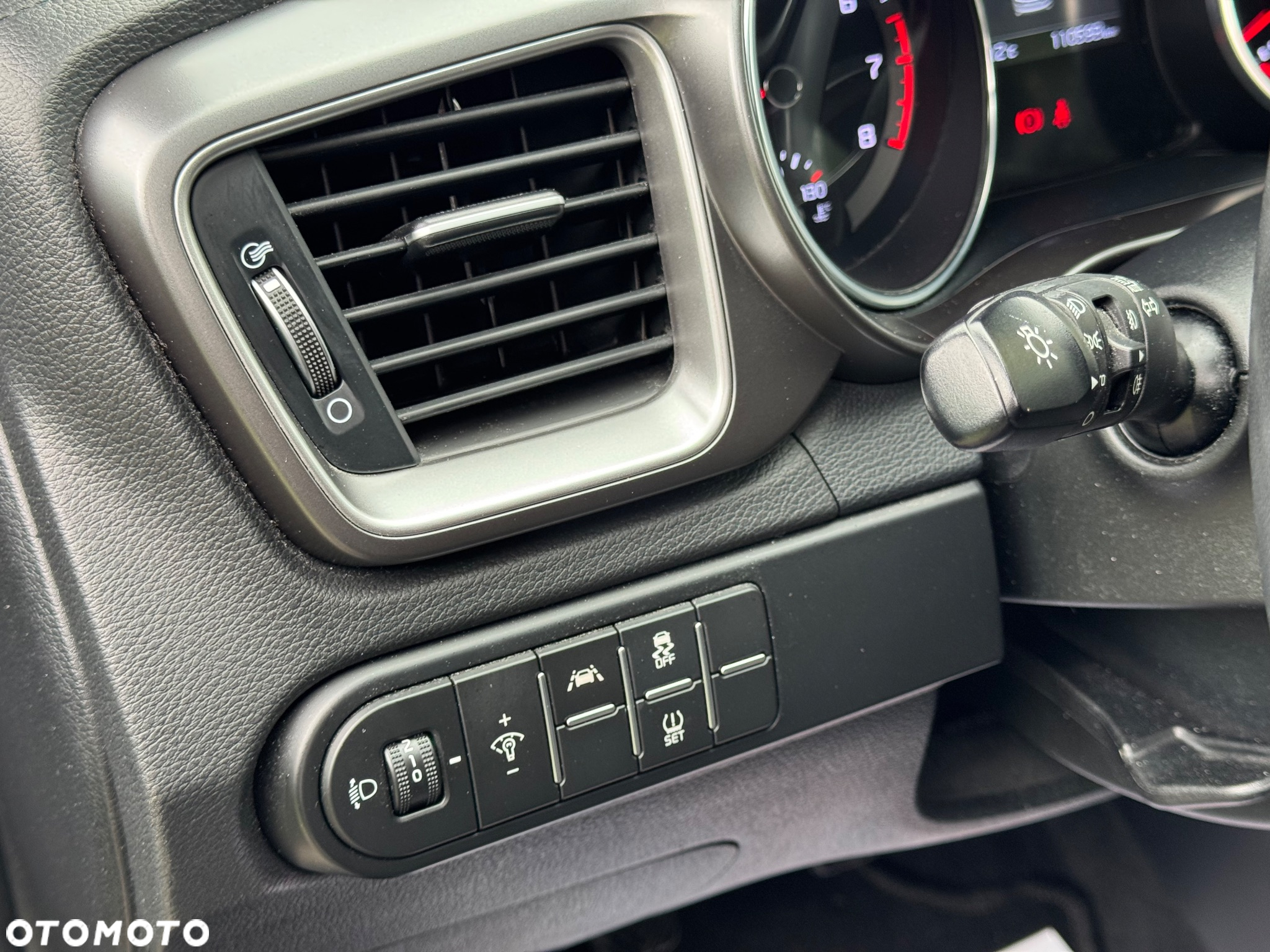 Kia Ceed SW 1.4 T-GDI OPF Platinum Edition - 30