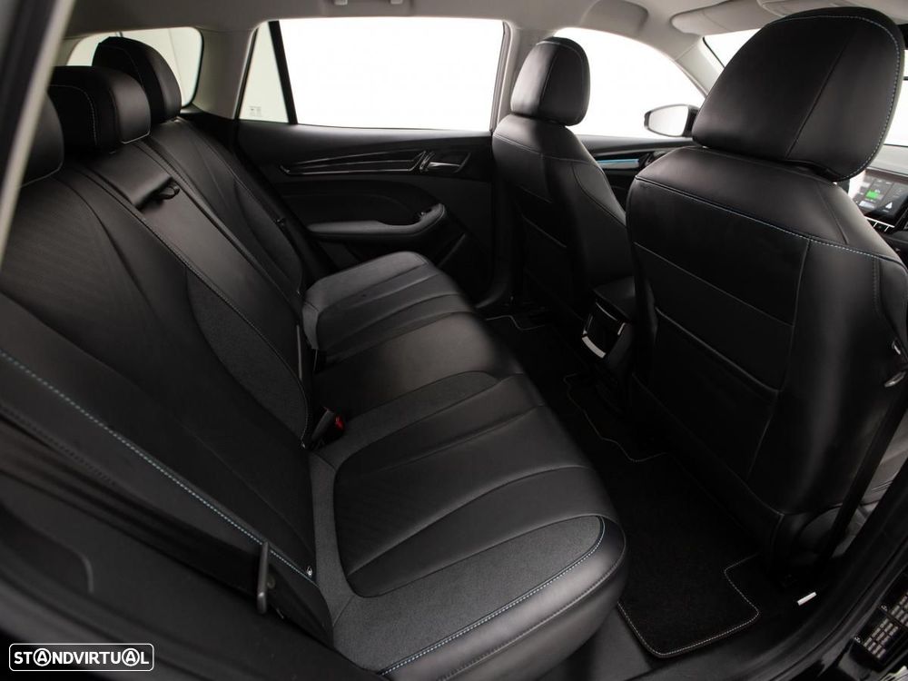 MG MG5 61 kWh Luxury - 11