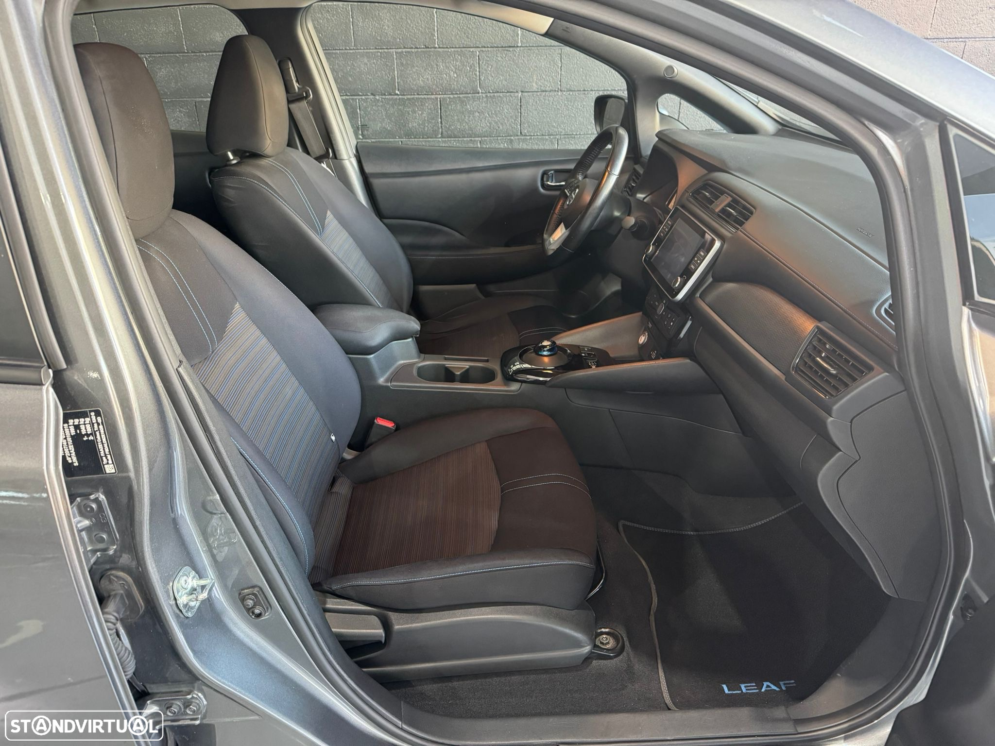 Nissan Leaf N-Connecta - 11