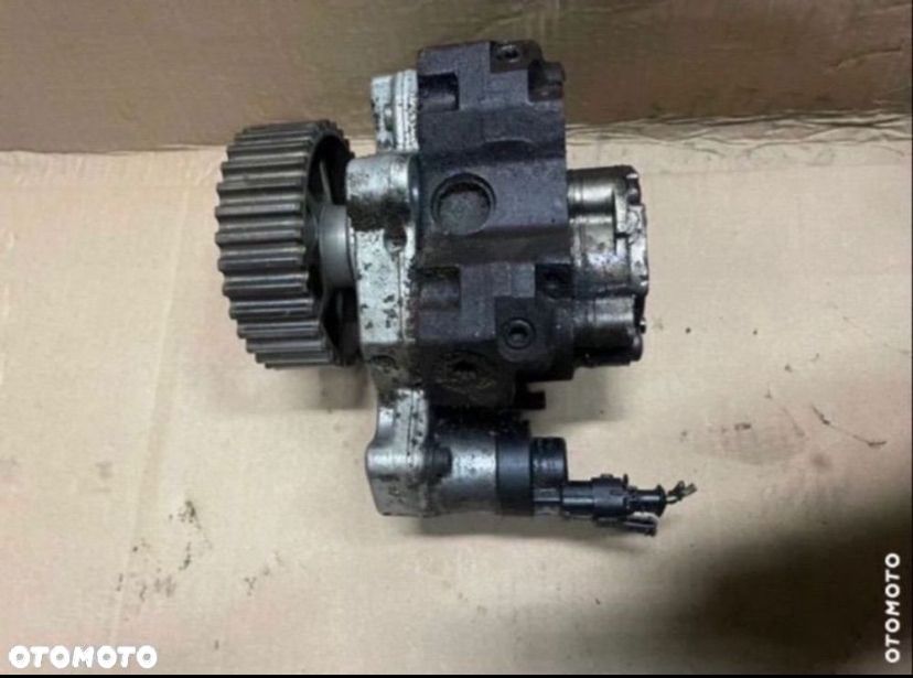 Pompa wtryskowa wysokiego ciśnienia 1.9 dci Renault megane scenic 2 Nissan