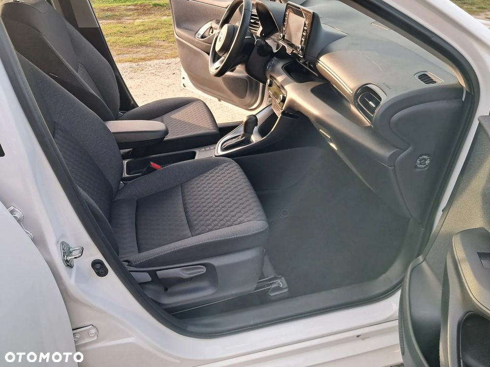 Toyota Yaris Hybrid 116 1.5 VVT-i Comfort - 25
