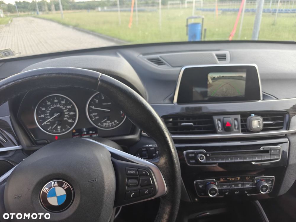 BMW X1 - 18