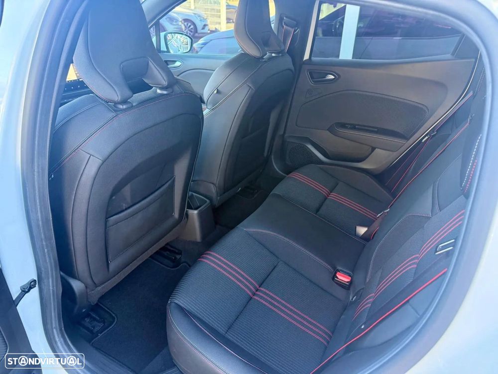 Renault Clio 1.0 TCe RS Line - 12
