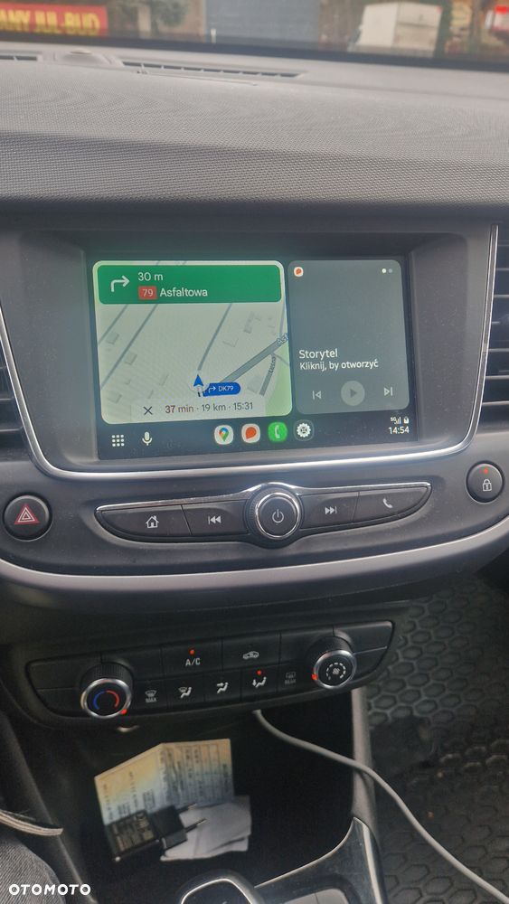 Opel Crossland X - 13