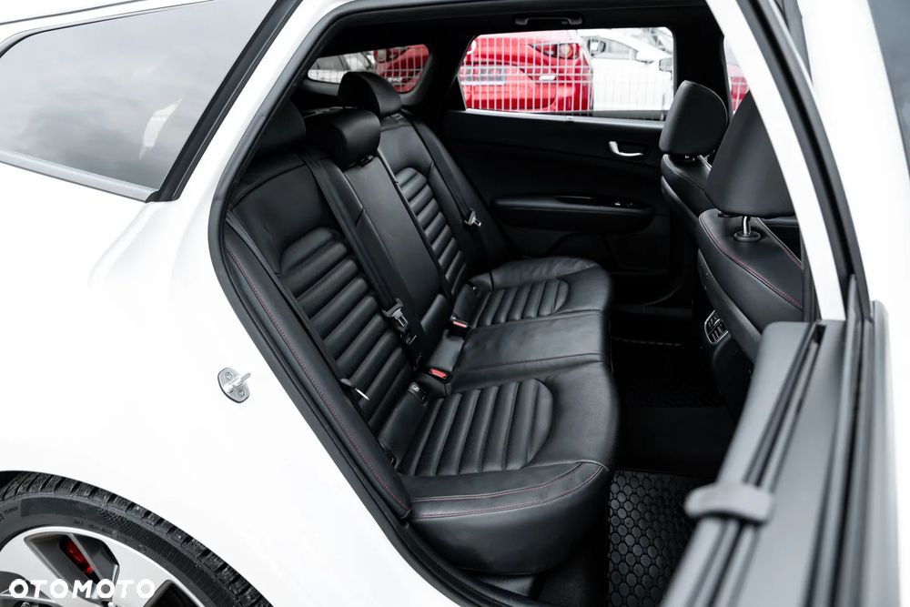 Kia Optima 2.0 T-GDI GT - 19