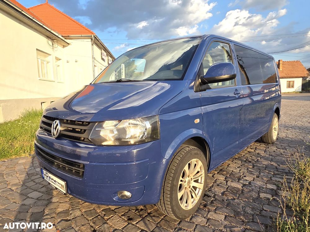 Volkswagen Caravelle - 7