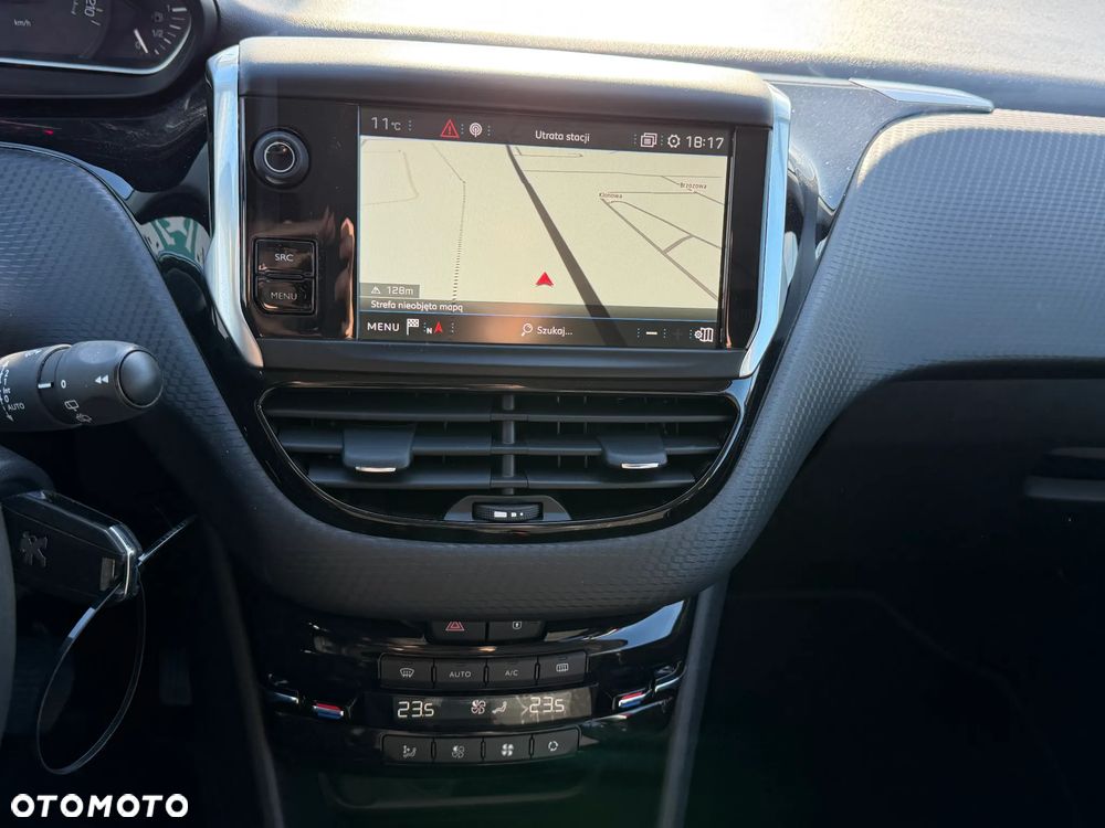 Peugeot 2008 PureTech 130 Stop&Start Allure - 32