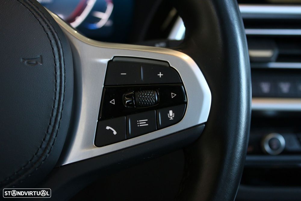 BMW iX3 M Sport Impressive - 25