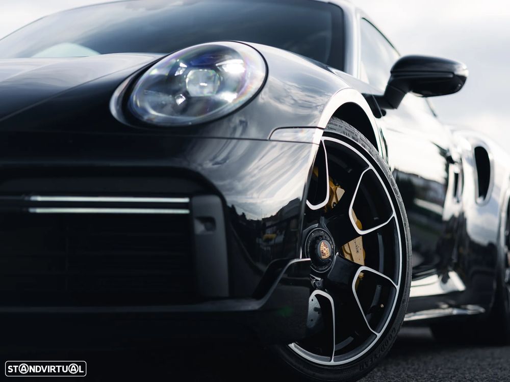 Porsche 911 (992) Turbo S PDK - 35