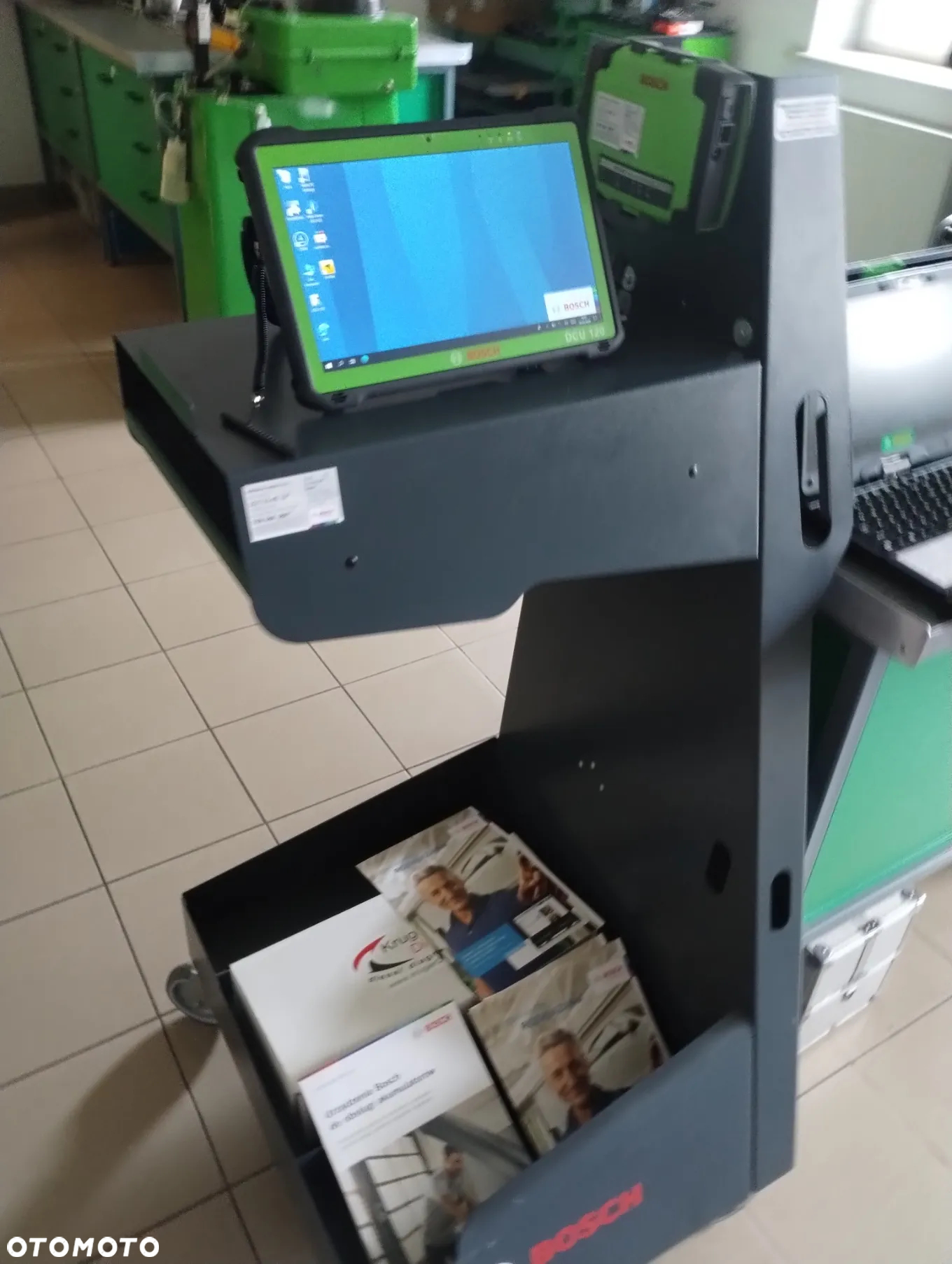 Wózek - Regał - Szafka pod tester usterek Kts i FSA Bosch - 9
