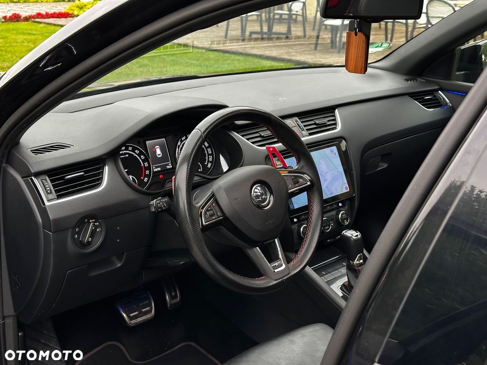 Skoda Octavia 2.0 TDI RS DSG - 12