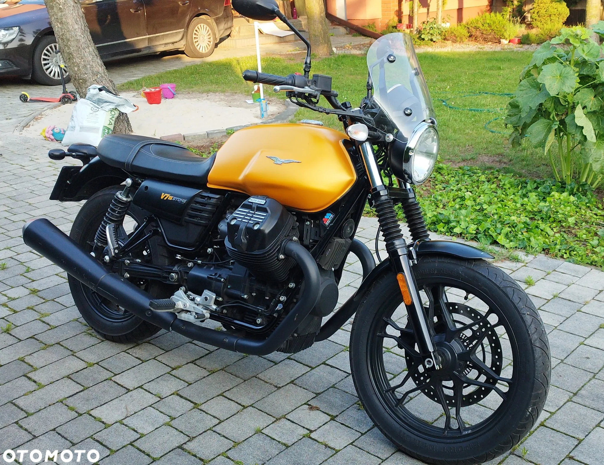 Moto Guzzi Stone - 4