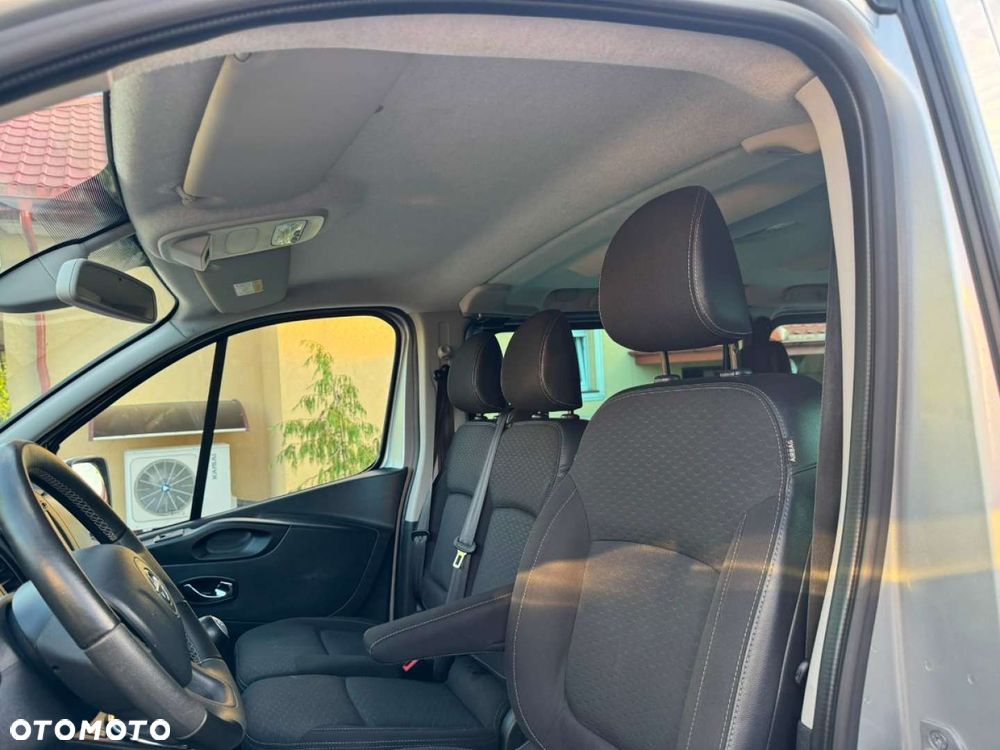 Opel Vivaro - 9